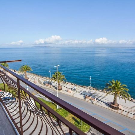 Elegant Apartment With Sea View In Porto Santo Stefano 89 M² Dış mekan fotoğraf