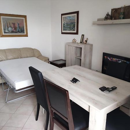 Elegant Apartment With Sea View In Porto Santo Stefano 89 M² Dış mekan fotoğraf
