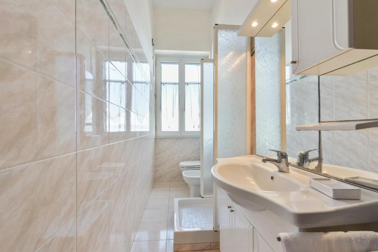 Elegant Apartment With Sea View In Porto Santo Stefano 89 M² Dış mekan fotoğraf