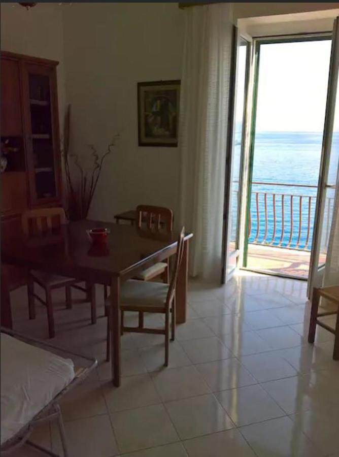 Elegant Apartment With Sea View In Porto Santo Stefano 89 M² Dış mekan fotoğraf